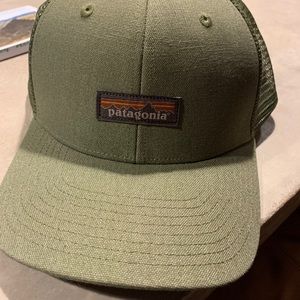 NWT Patagonia Tin Shed Mesh Cap